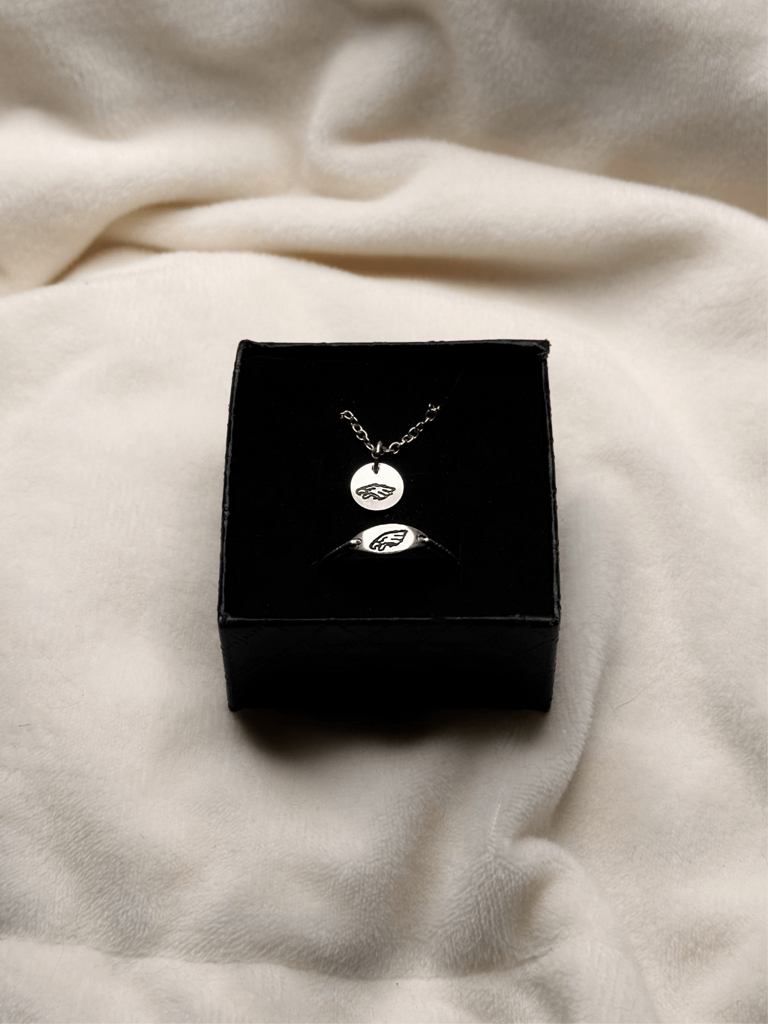 Marquise Ring & Eagles Logo Necklace Bundle