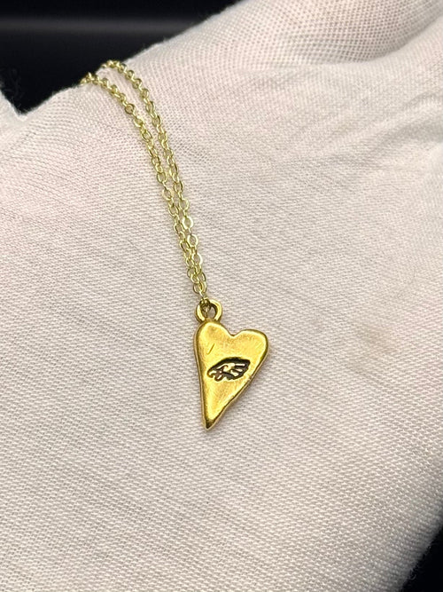 Antique Gold Eagles Heart Necklace Pretty Weird