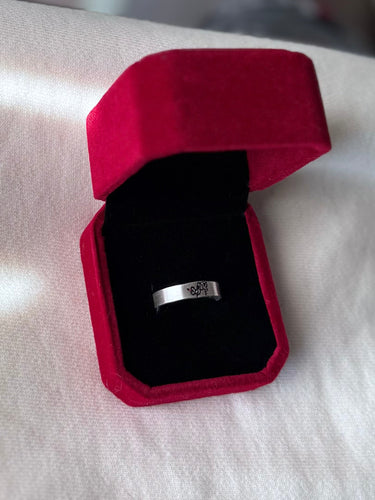 Silver Silly Phillies Phanatic Band Ring – Hand Engraved 4mm Flat Philadelphia Phillies Mascot Ring Pretty Weird