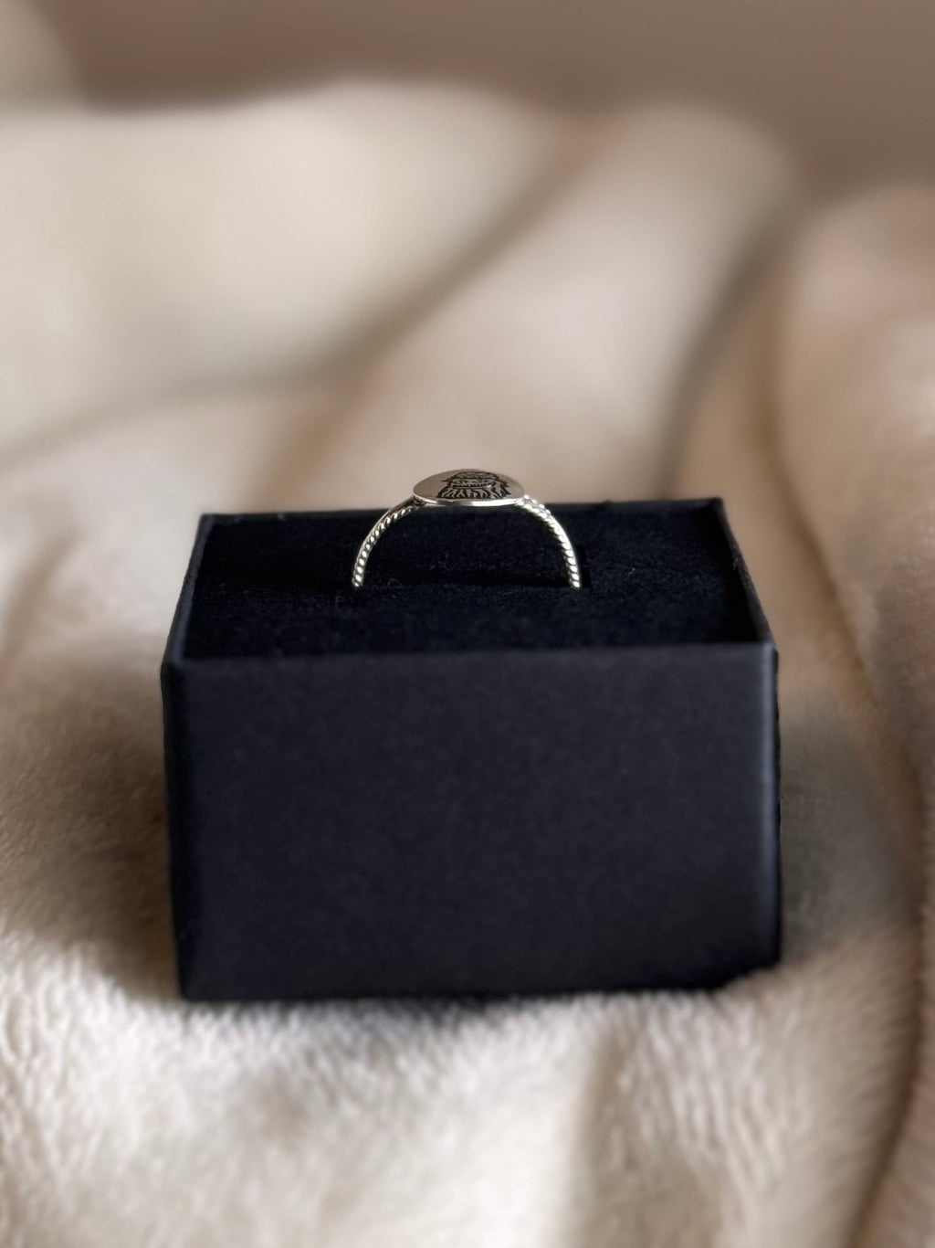 Gritty Engraved Triband Ring | Philadelphia Flyers Sterling Silver Jewelry Pretty Weird