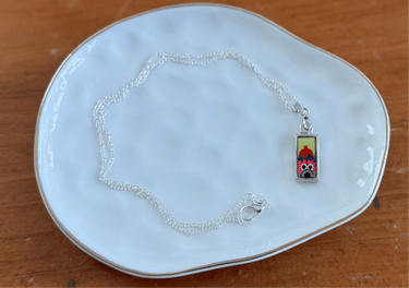 10mm x 20mm hand-painted Phillie Phanatic pendant necklace on 18-inch chain