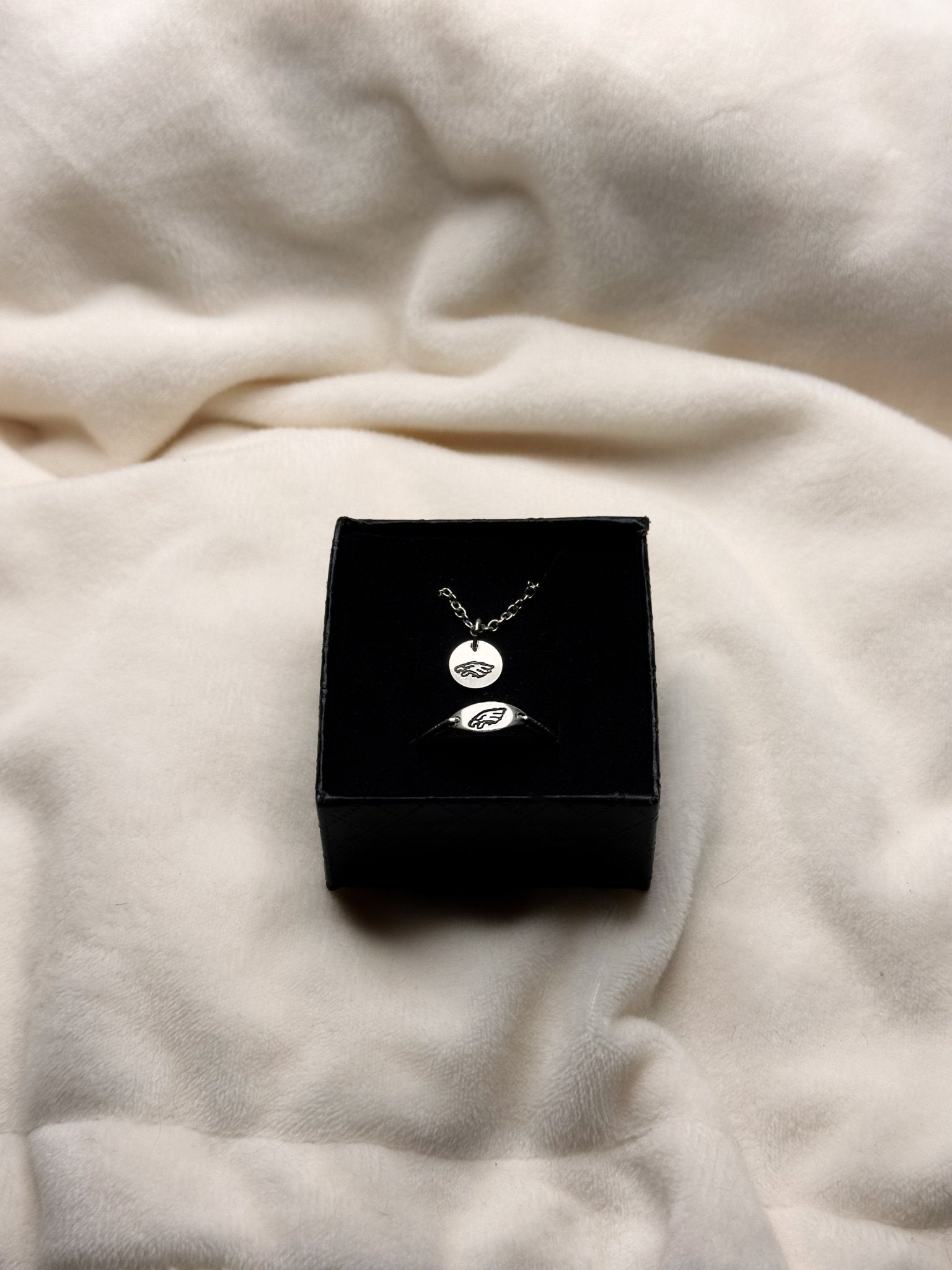 Marquise Ring & Eagles Logo Necklace Bundle