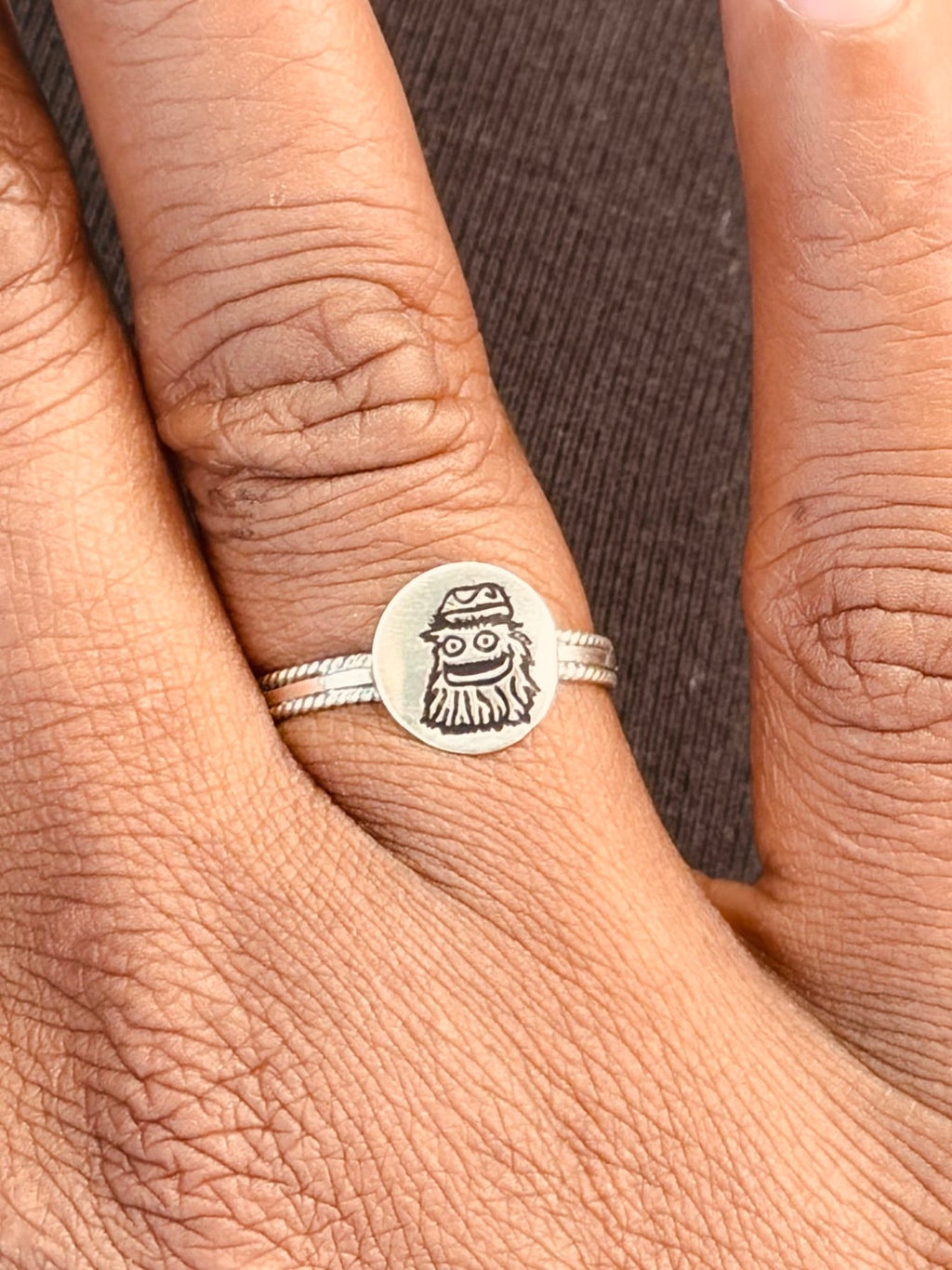 Gritty Engraved Triband Ring | Philadelphia Flyers Sterling Silver Jewelry Pretty Weird