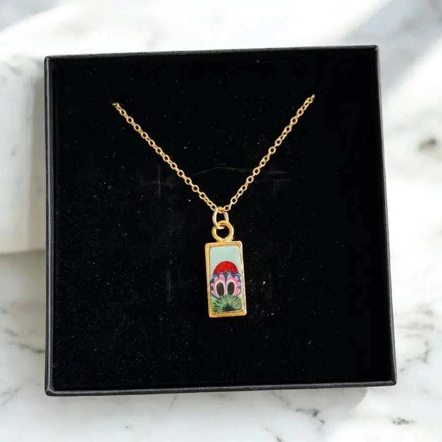 Hand-Painted Peeking Phanatic | Limited Left - Pretty Weird