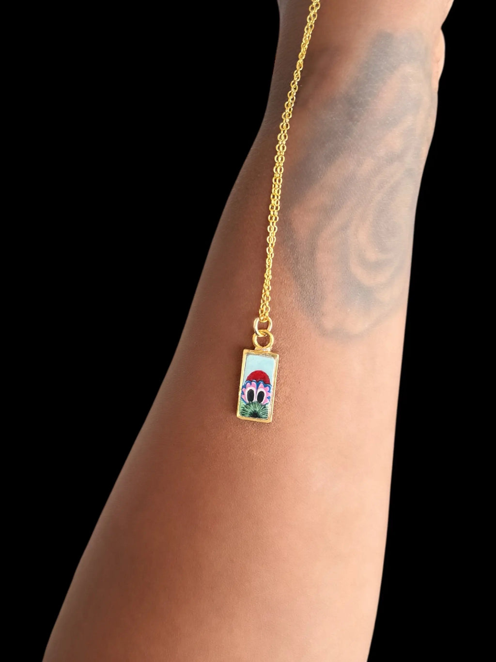 Hand-Painted Peeking Phanatic | Limited Left - Pretty Weird
