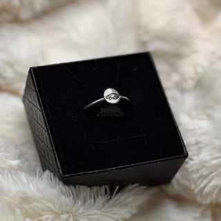Minimal Eagles Logo Ring & Necklace Set Pretty Weird