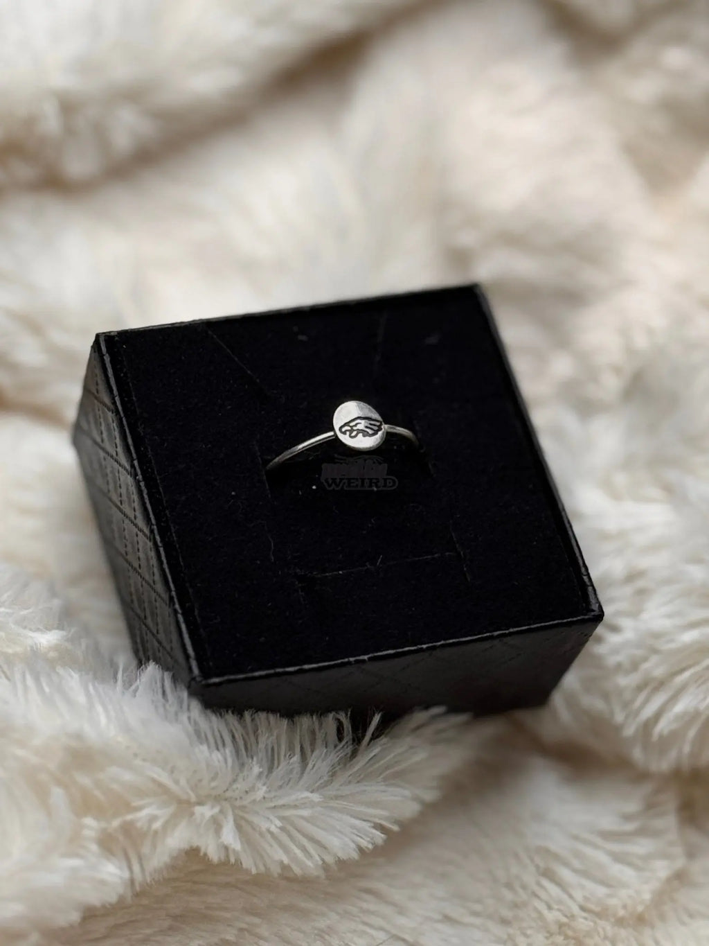 Minimal Eagles Logo Ring & Necklace Set Pretty Weird