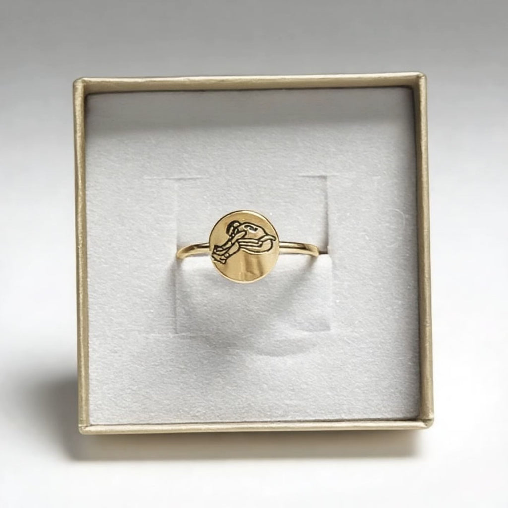 Gold Minimalist Saquon Hurdle Ring